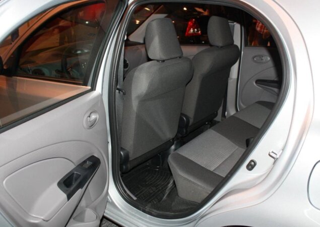 Toyota Etios hatch