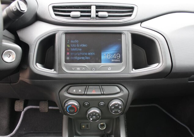 Chevrolet Onix LT 1.0
