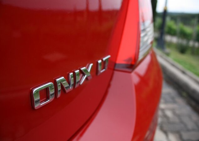 Chevrolet Onix LT 1.0