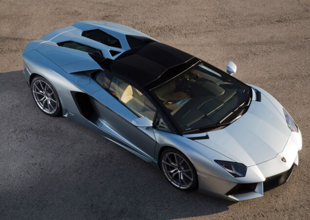 Lamborghini Aventador Roadster