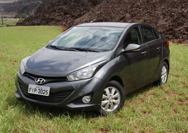 Motorização é a mesma do hatch: 1.0 de até 80 cv e 1.6 com até 128 cv