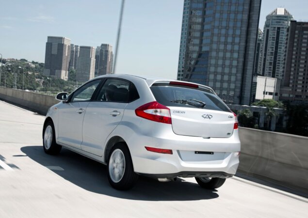 Chery Celer hatch