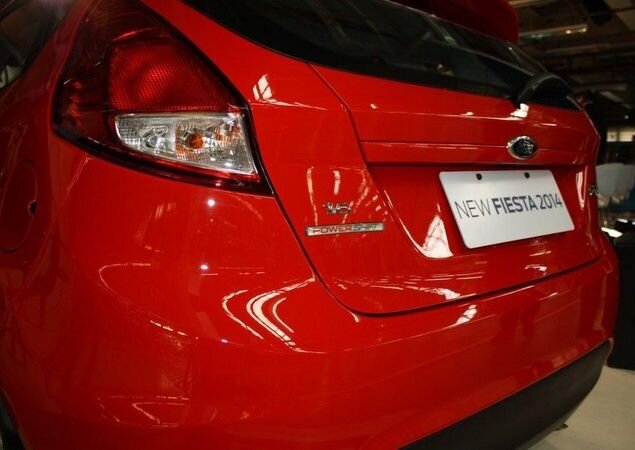 Transmissão automática de dupla embreagem PowerShift está disponível nas versões 1.6