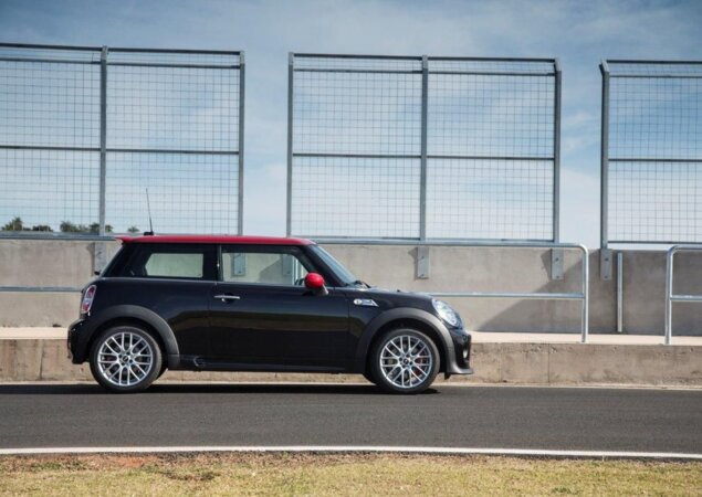 MINI John Cooper Works Hatch