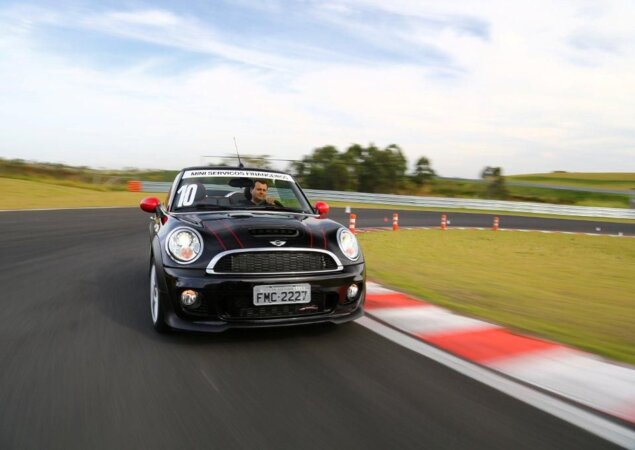 MINI John Cooper Works Cabrio 