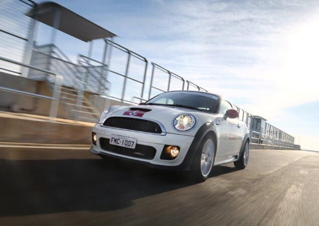 MINI John Cooper Works Coupe