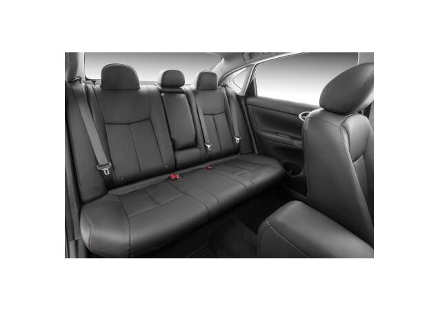 Espaço é o que não falta no Sentra