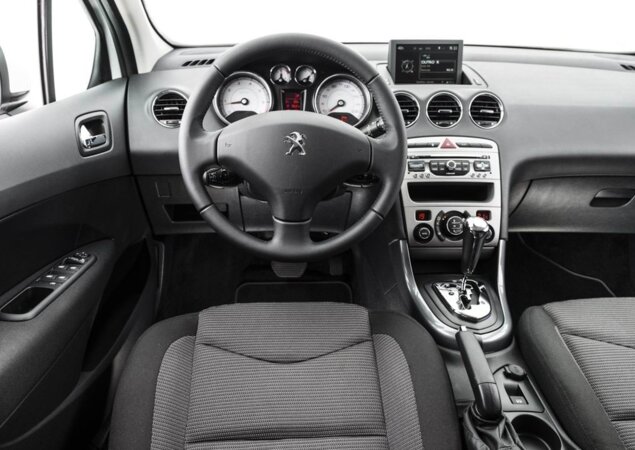 Cabine do Peugeot 308 2014