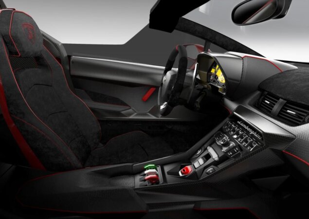 Cabine do Lamborghini Veneno Roadster