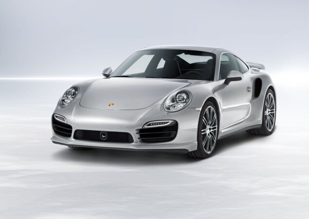 A Porsche prepara o lançamento do novo 911 no Auto Premium Show, evento de modelos de luxo que começa na próxima quarta (20)