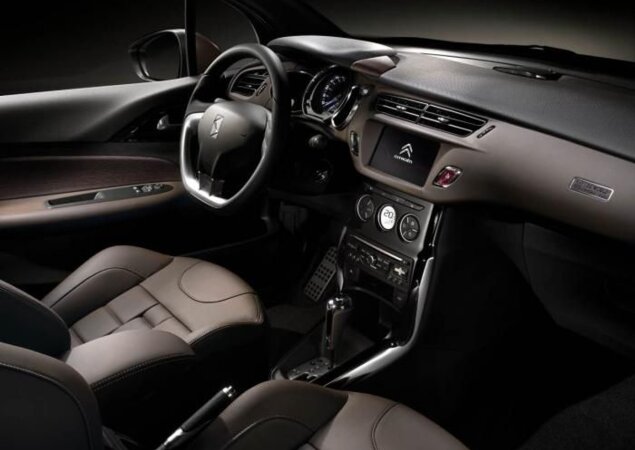 Cabine do Citroën DS3 World Paris. Edição é limitada a 15 unidades