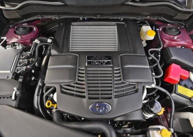 Motor pode ser o 2.0 a gasolina de 150 cv, ou 2.0 turbo a gasolina de 240 cv
