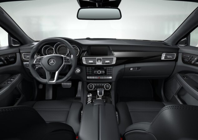 Interior da CLS 63 AMG perua