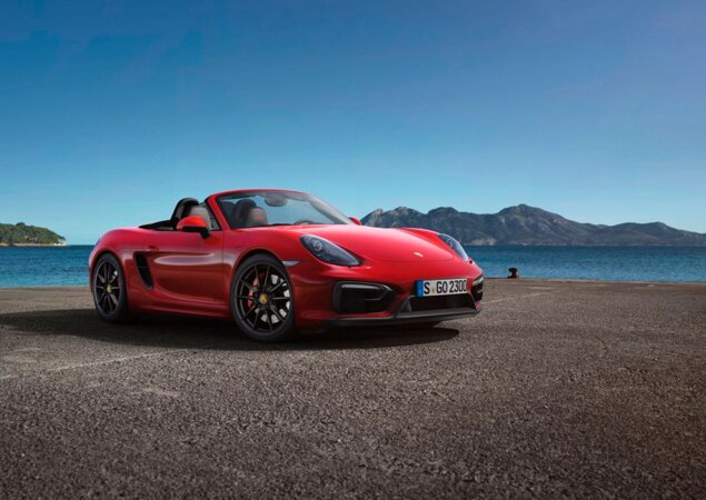 Porsche Boxter GTS com motor seis cilindros 3.4 a gasolina com 330 cv