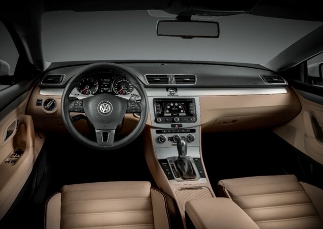 Interior do Volkswagen CC 2.0