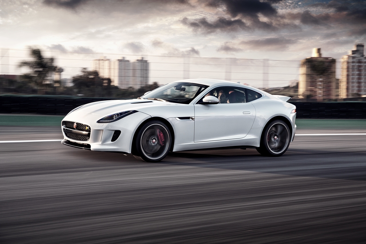 F-Type cupê quer recuperar "veia" esportiva da Jaguar