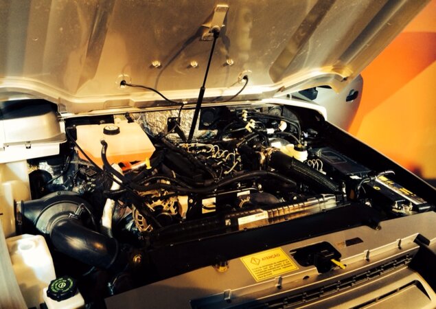 Motor a diesel de 200 vc é da Ranger