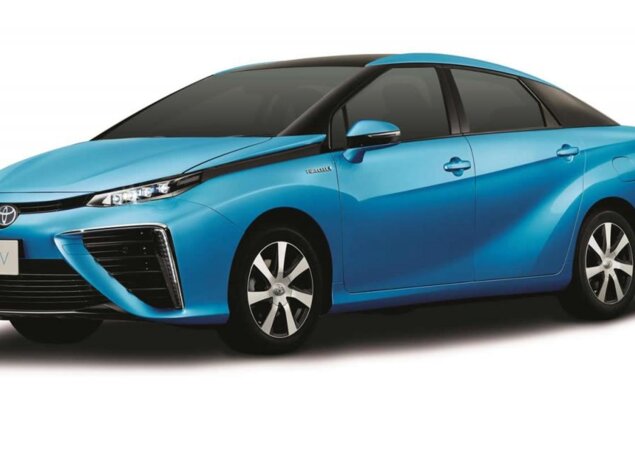 Vincos pronunciados marcam a lateral do novo FCV