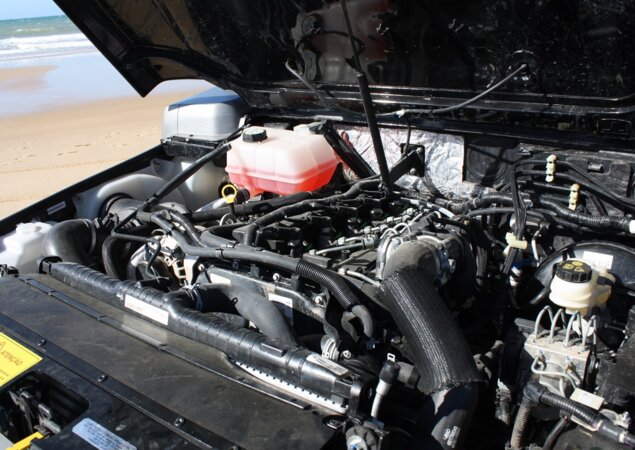 Motor a diesel 3.2 de cinco cilindros e 200 cv foi herdado da Ford Ranger