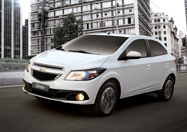 Chevrolet Onix ganha ar-condicionado de série para todas as versões