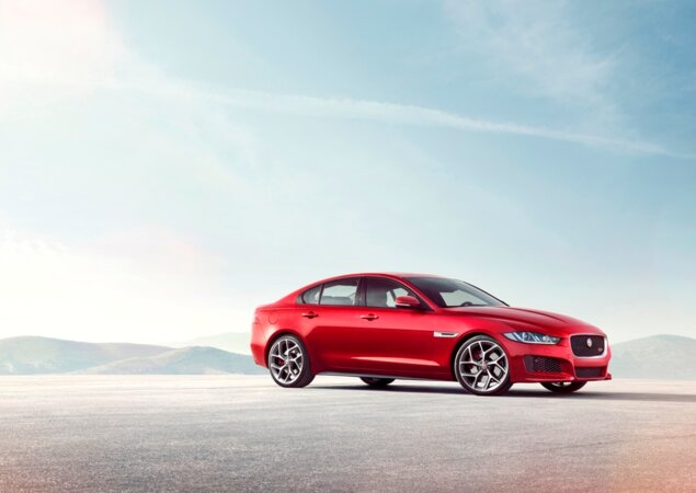 Jaguar XE será exibido durante o Salão de Paris