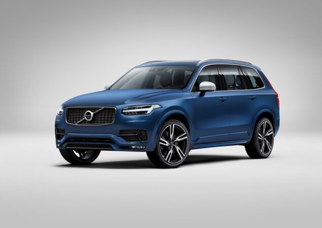 O novo Volvo XC90 conta com detalhes externos exclusivos na versão R-Design
