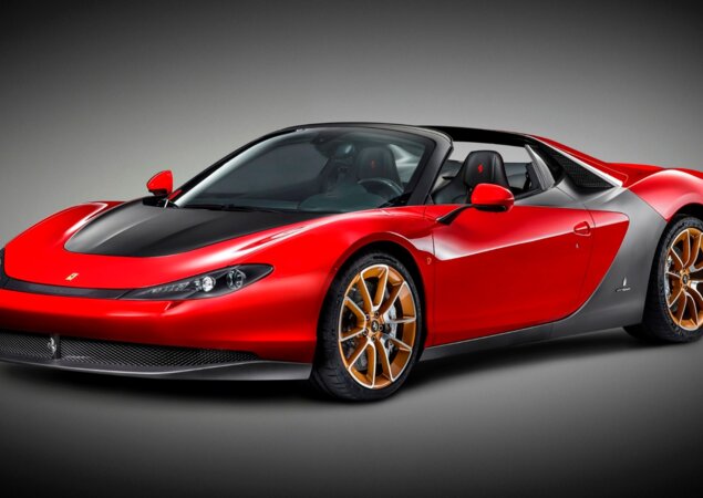 A primeira Ferrari Sergio de produção foi entregue ao dono em Abu Dhabi, nos Emirados Árabes, na semana passada