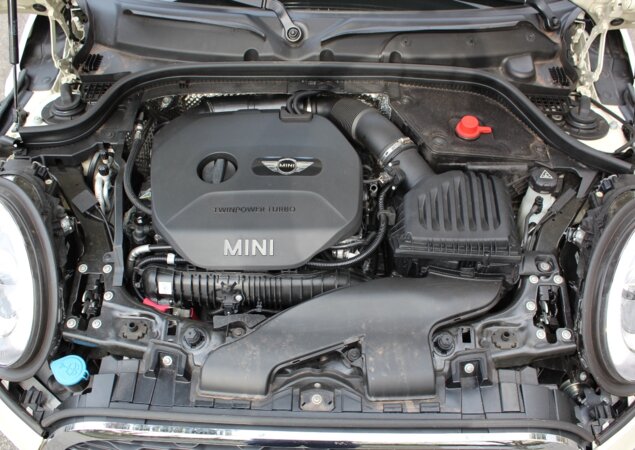 Motor 2.0 turbo do Mini rende 192 cv de potência