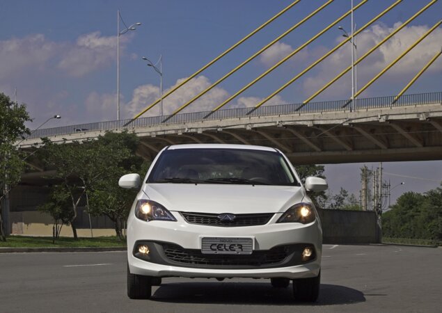 O Celer é o primeiro carro de uma fabricante chinesa produzido no Brasil