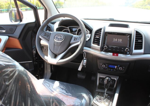 Modelo segue a receita básica dos SUV's: posição mais alta para dirigir, espaço interno e centro de gravidade elevado