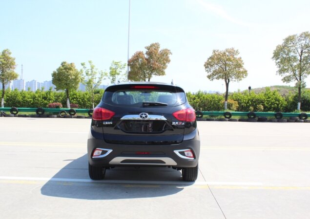 Em maio do ano que vem, o SUV receberá a transmissão CVT