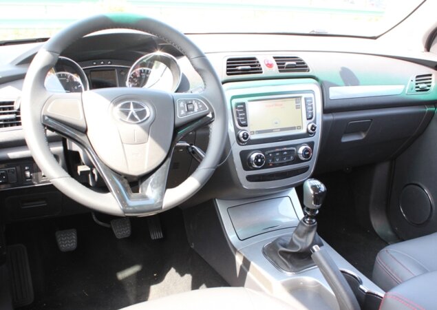 Interior da picape média T6