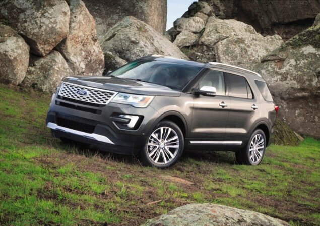 O novo Ford Explorer 2016 (foto) chega às lojas norte-americanas na metade deste ano