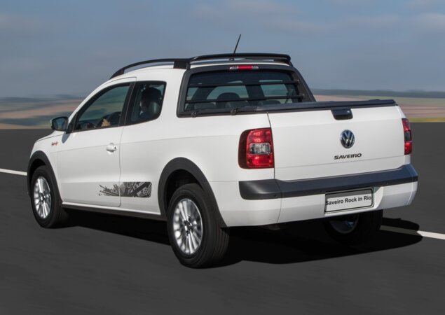 Com produção até agosto, a Saveiro Rock in Rio possui motor 1.6 8V que rende 104 cv com álcool, com opção apenas de câmbio manual de cinco marchas