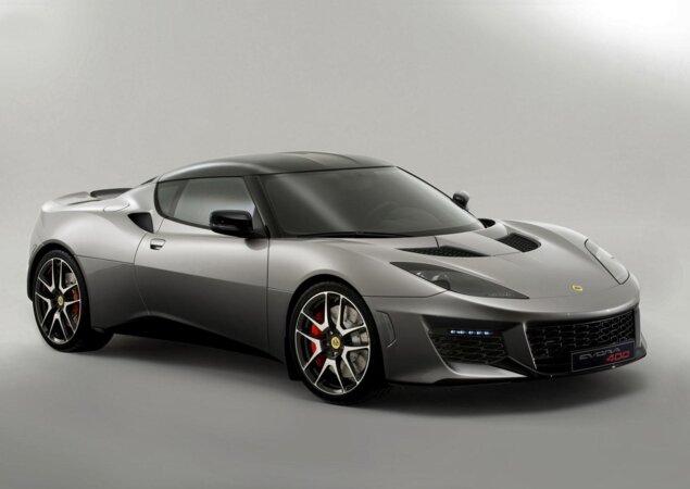 O Lotus Evora 400 possui motor 3.5 V6 com compressor de ar