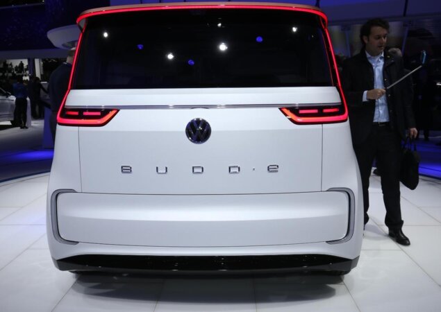 Volkswagen Budd-e Concept