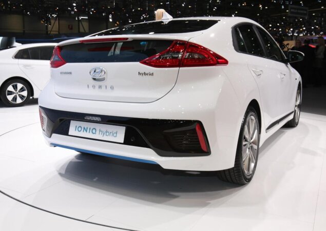 Hyundai IONIQ