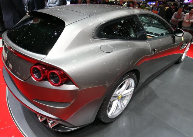 Ferrari GTC4 Lusso