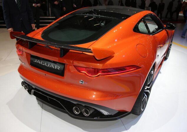 Jaguar F-Type SVR coupe