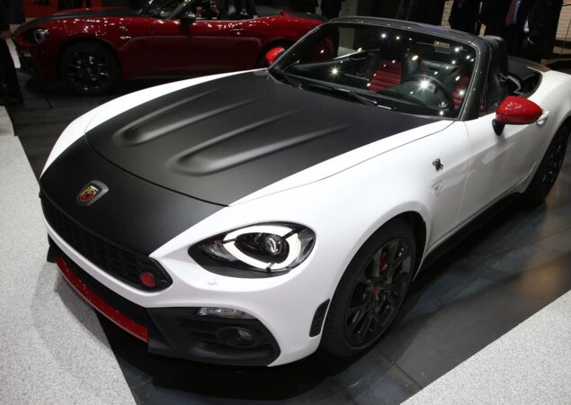 Abarth 124 Spider