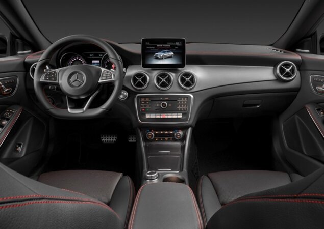 Interior do CLA 200 