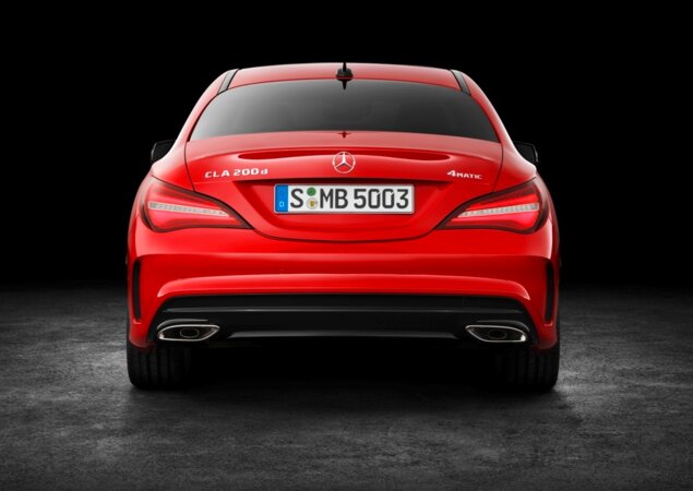Na foto, o Mercedes-Benz CLA 200 a diesel