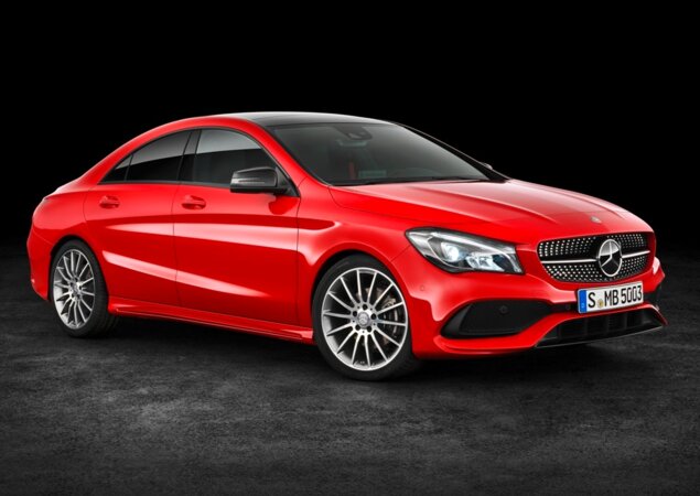 O Mercedes-Benz CLA reestilizado foi revelado hoje (16), com alterações concentradas na dianteira