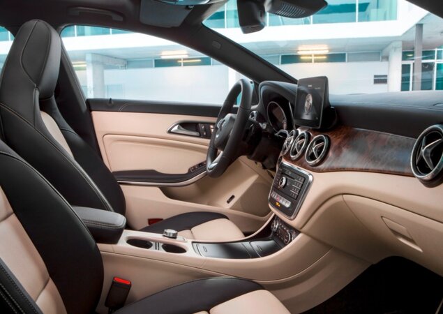 Interior do Mercedes-Benz CLA 250 Shooting Brake
