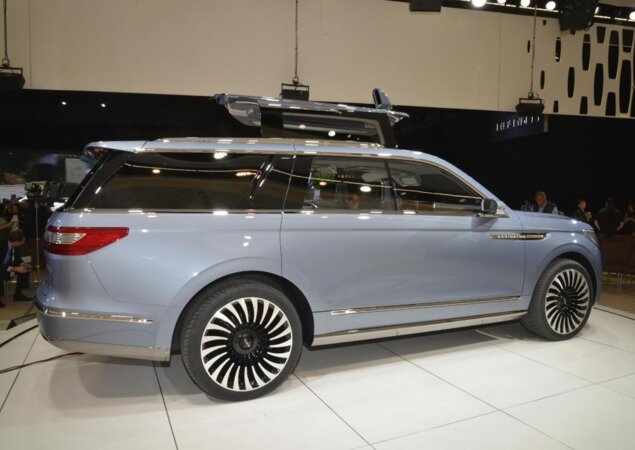 Lincoln Navigator Concept