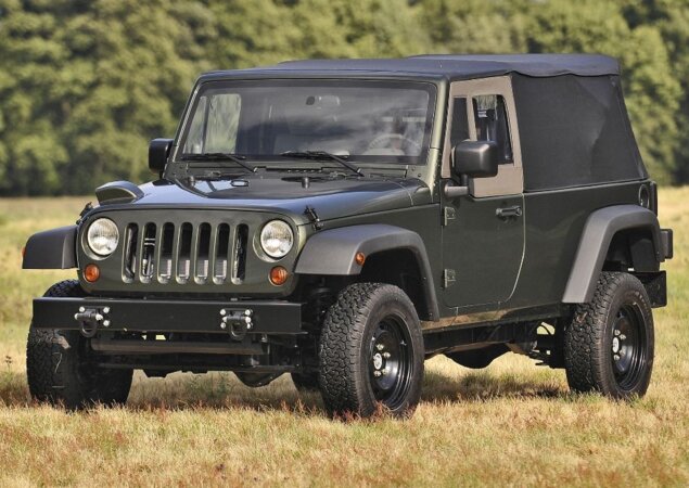 Jeep J8