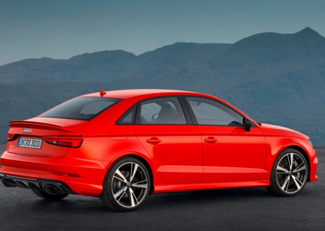 RS3 Sedan