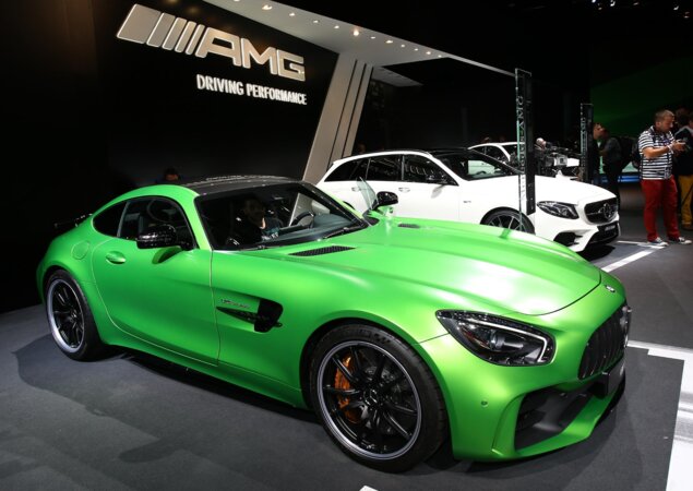 Mercedes-AMG GTR: esportivo chega até o final do primeiro semestre de 2017