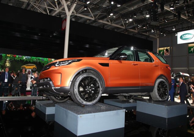 Land Rover Discovery: nova geração chega aqui no próximo ano