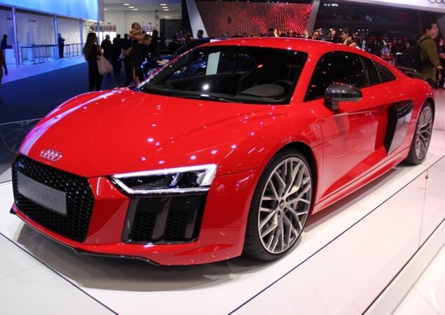 Audi R8 V10 Plus